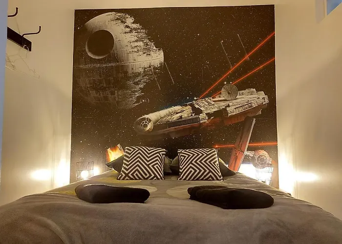 Cinema Video-projecteur Et Garage *